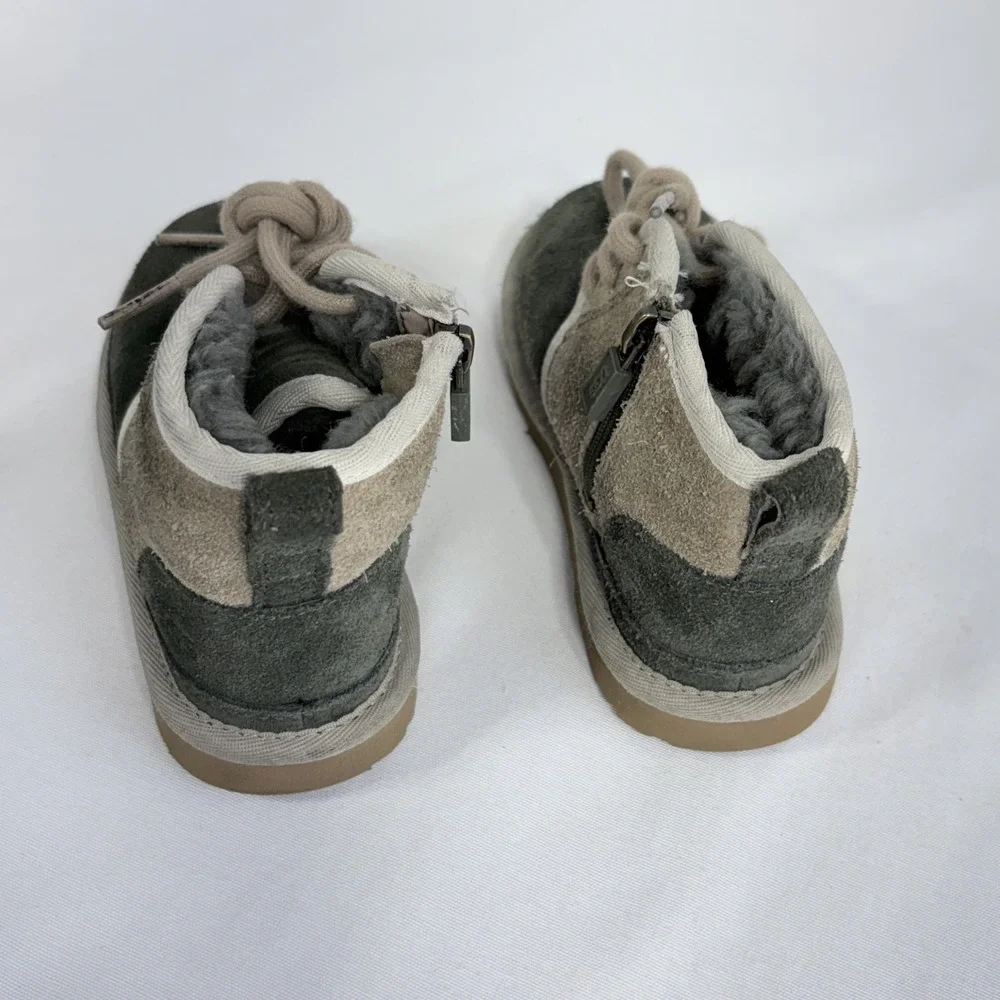 UGG Kids Neumel II Water Resistant Chukka Boots Green Tan Suede 1017320T Size 10